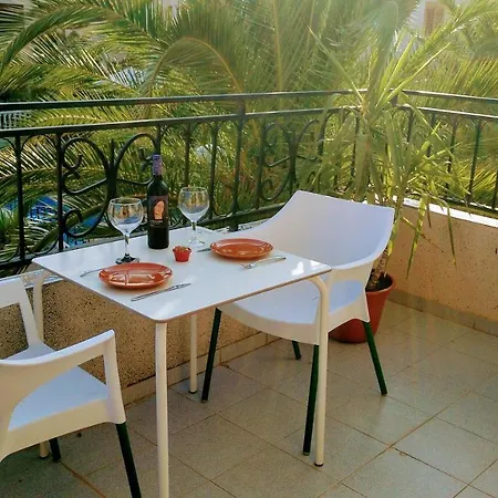 Apartamento Con Piscinas Y Playa Cerca !!